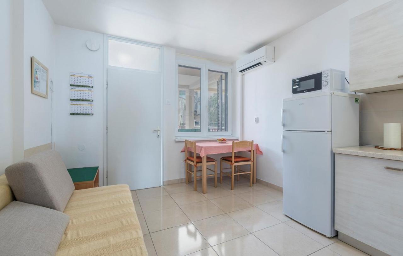 Peskera Apartments Tomicic Poreč Chambre photo